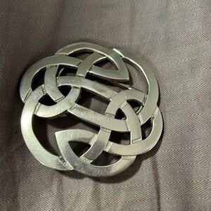 Belt buckle
